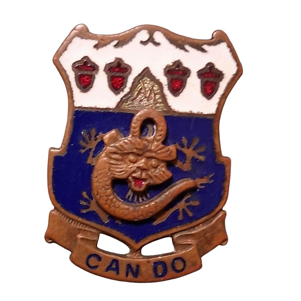 Vintage US Army 15th Infantry Regiment Crest Pin Can Do Brass Enamel USA